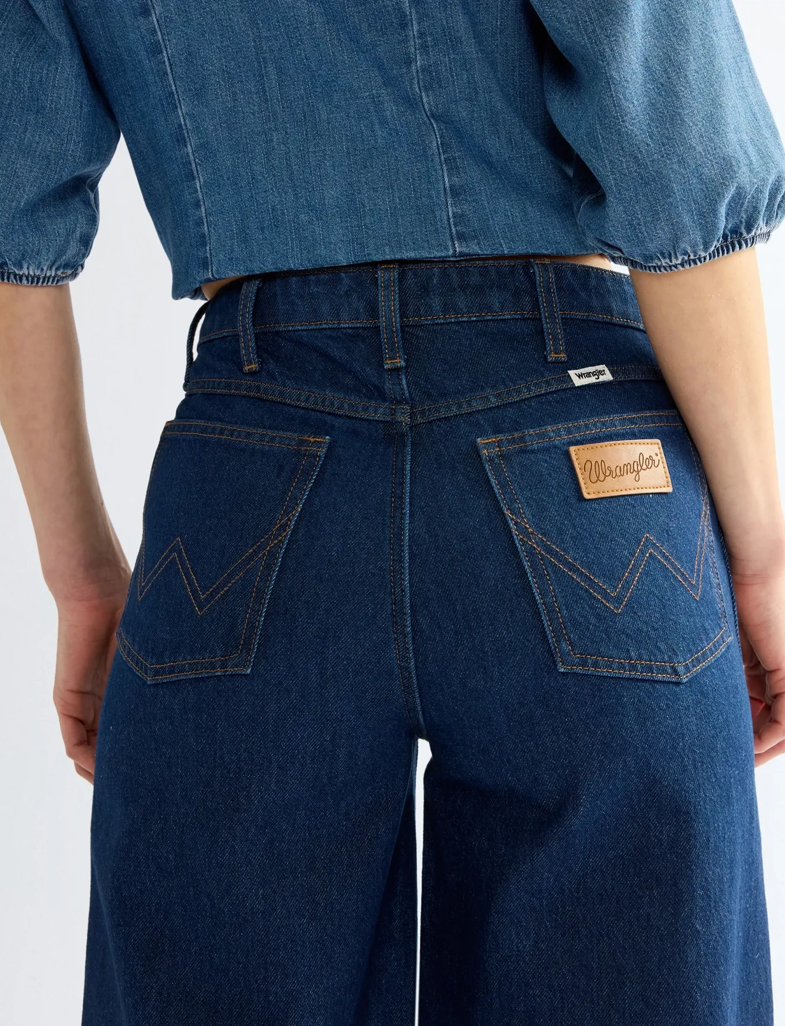 Wrangler - CANYON - laia säärega teksad - overcast - 5