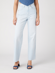 Wrangler - MOM RELAXED - wide leg jeans - sun drenched - 2