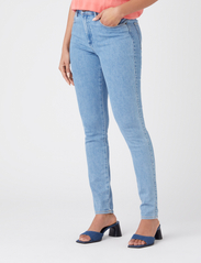 Wrangler - HIGH RISE SKINNY - džinsa bikses ar šaurām starām - cali blue - 2