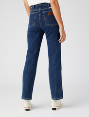 Wrangler - WILD WEST - jeans met wijde pijpen - canyon lake - 5