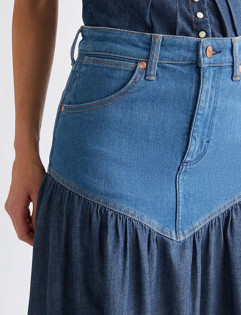 Wrangler - BASQUE WAIST SKIRT - denimnederdele - lone rider - 5