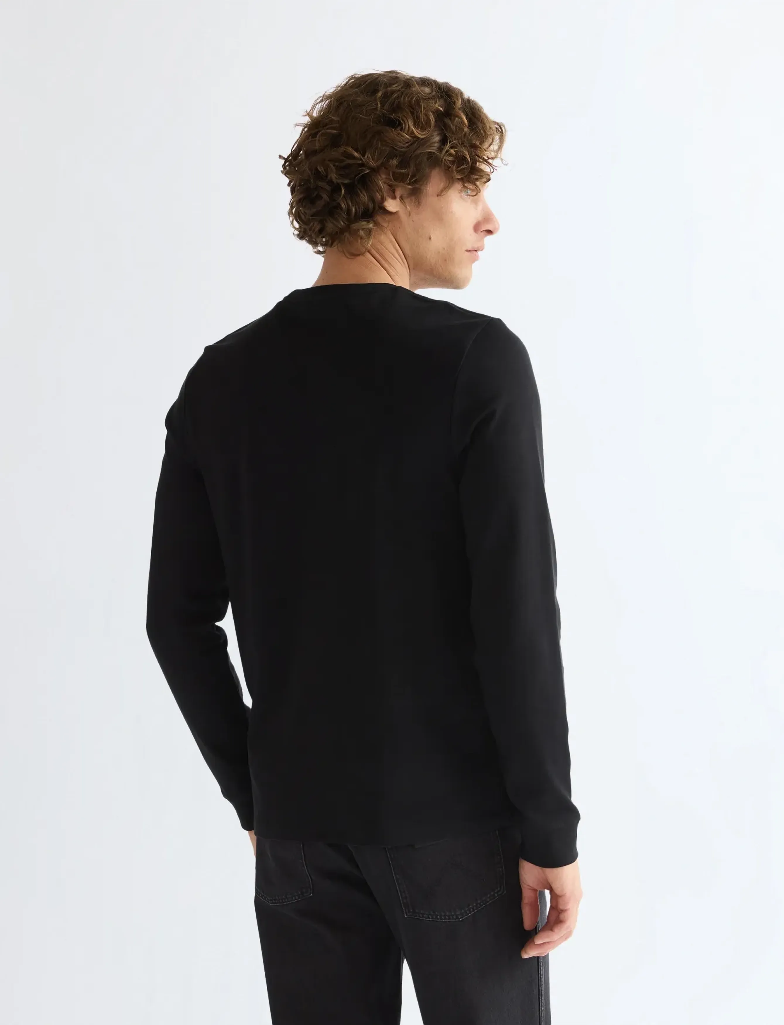 Wrangler - LS TEE - långärmade t-shirts - black beauty - 4