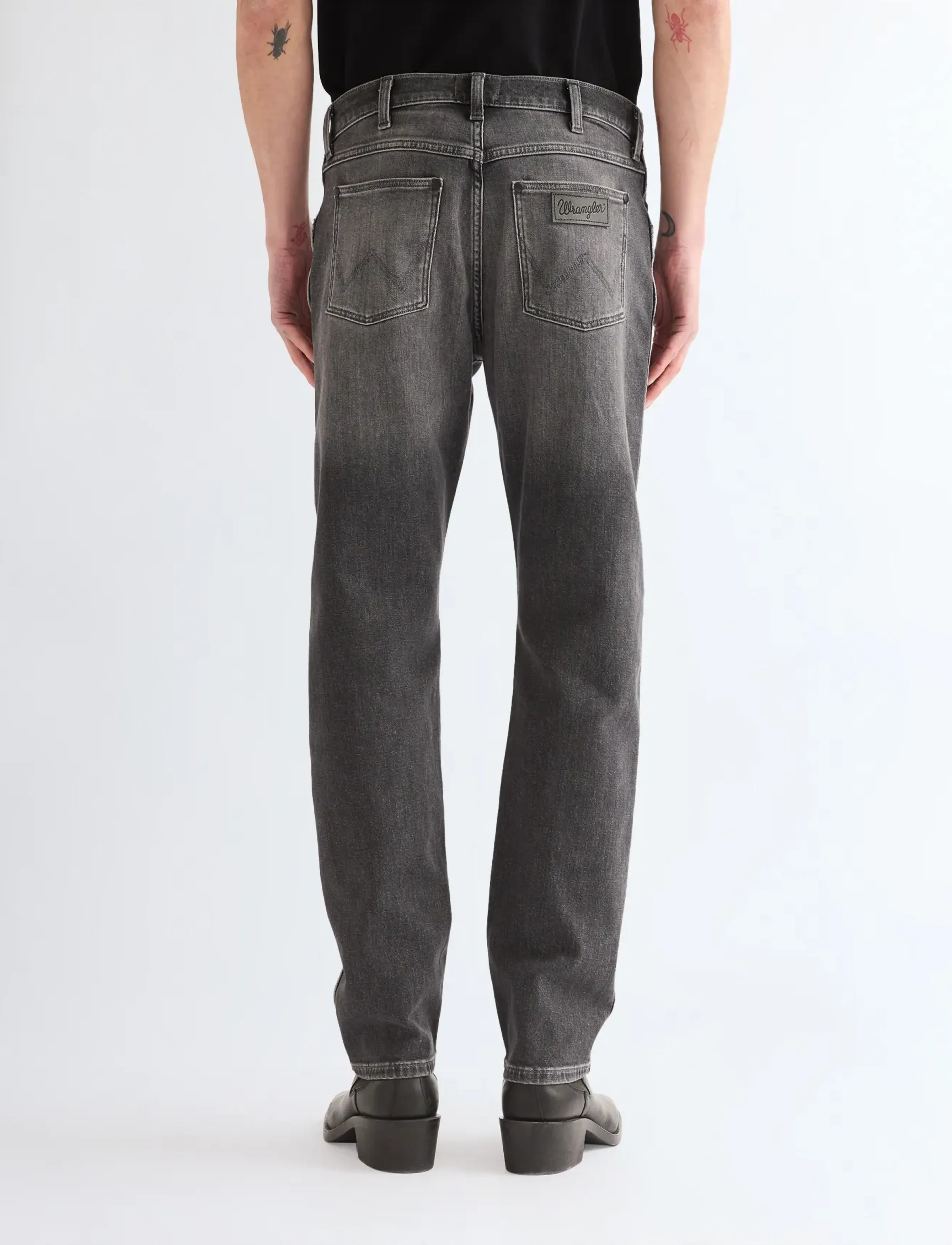 Wrangler - REDFORD - schmal zulaufende jeans - smoky granite - 4