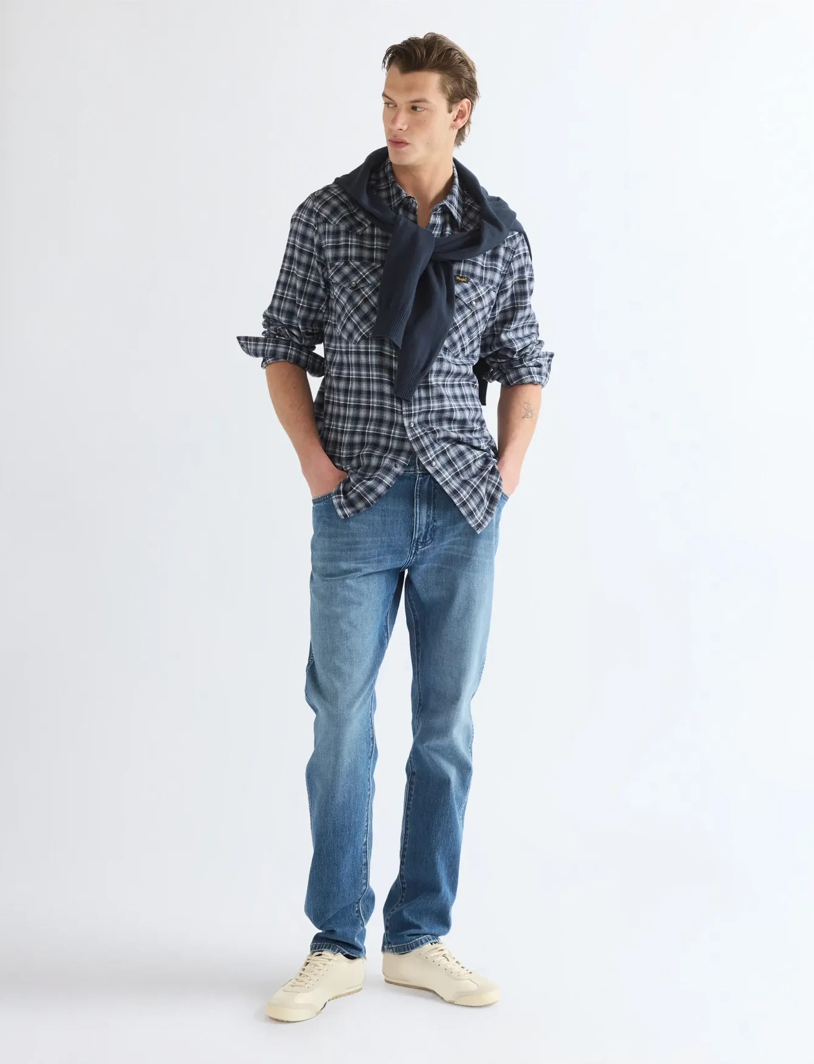 Wrangler - REDFORD - alt kitsenevad teksad - windstorm - 3
