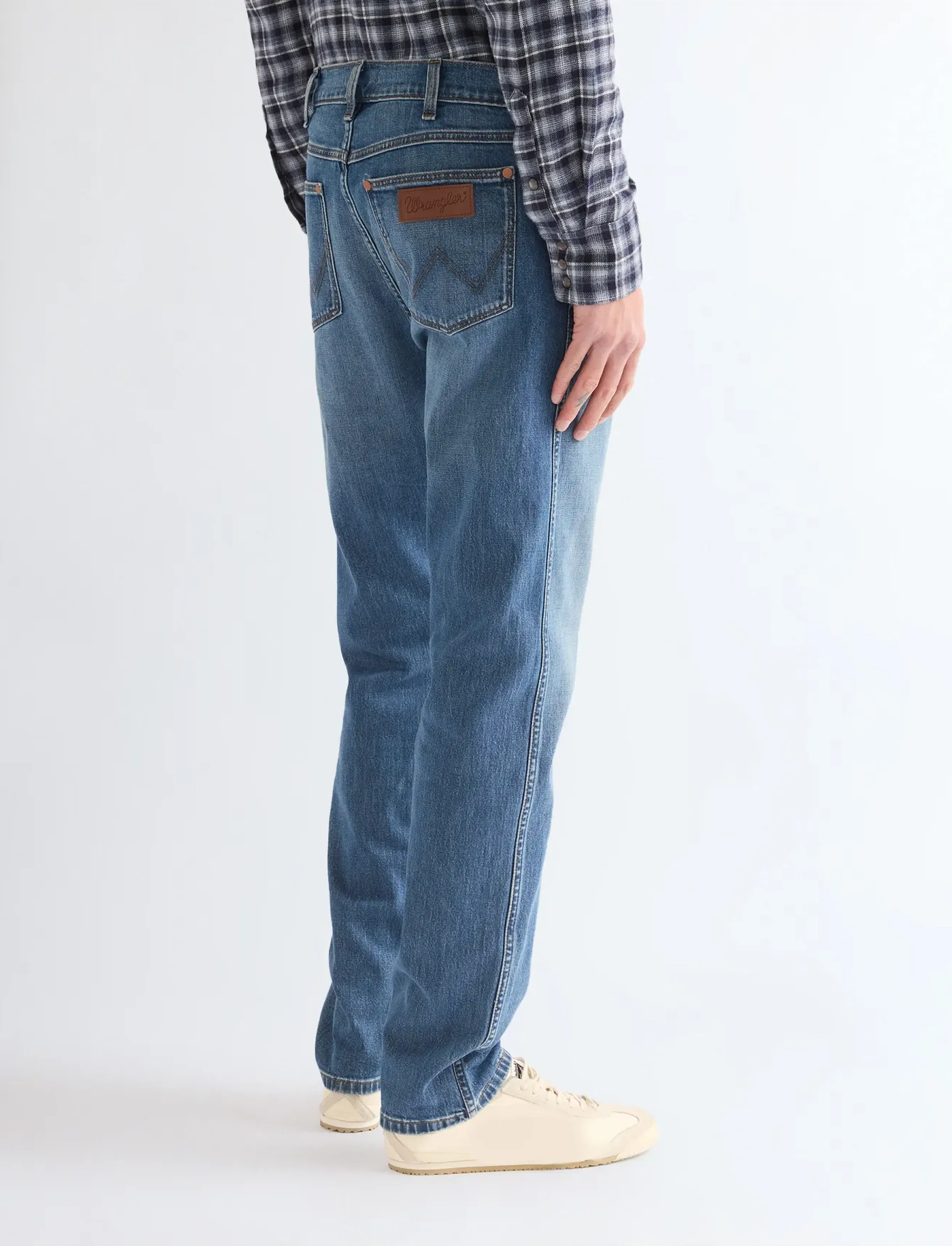 Wrangler - REDFORD - alt kitsenevad teksad - windstorm - 4