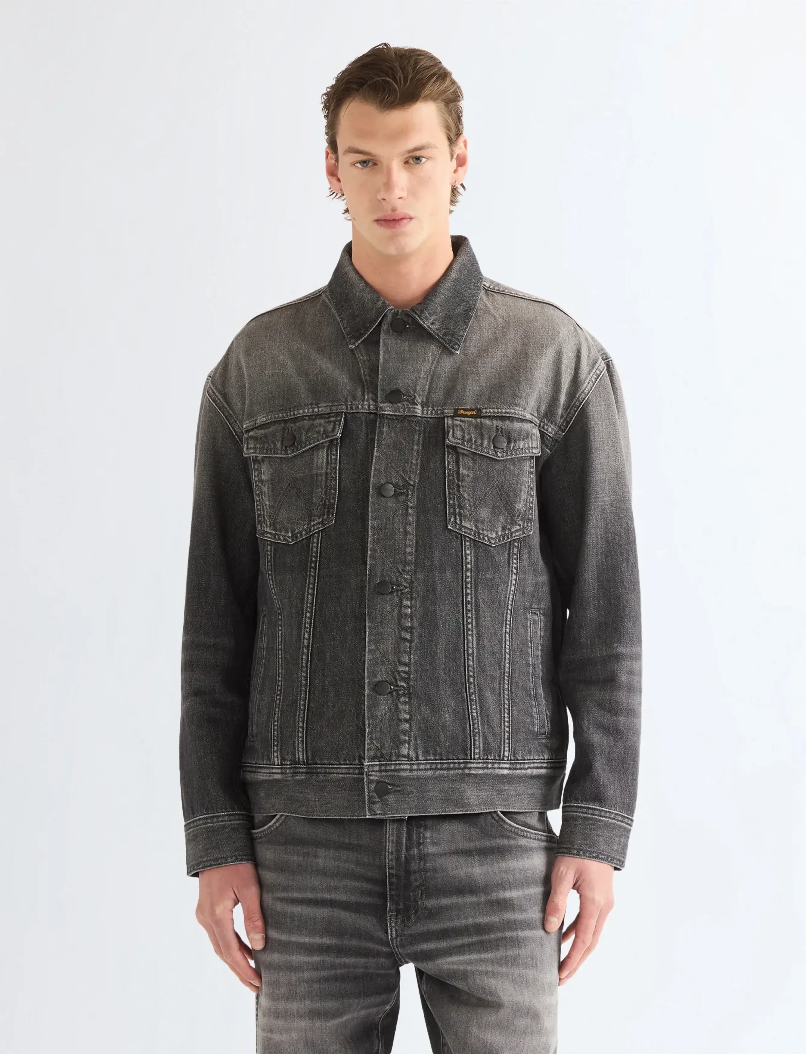 Wrangler ANTI FIT TRUCKER JACKET - Denimkläder - SMOKY GRANITE / grey