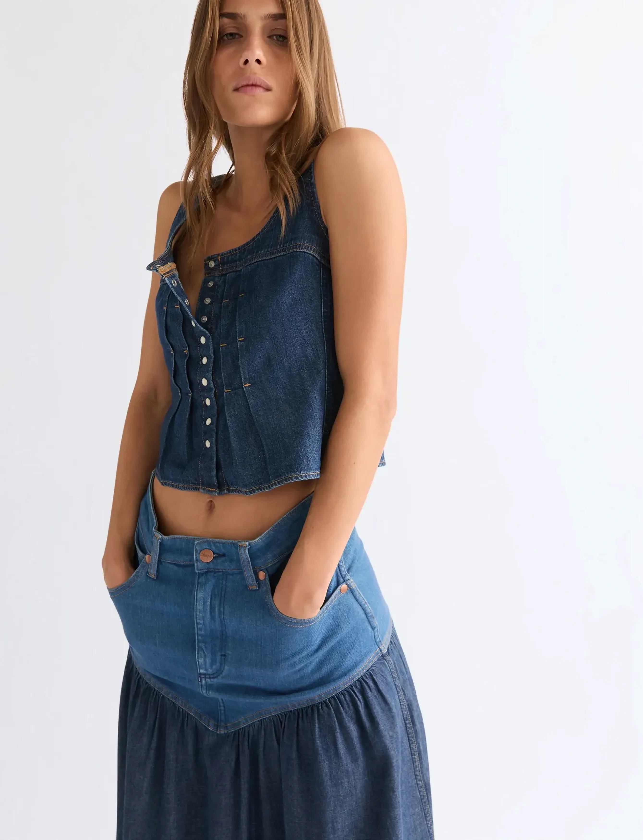 WRANGLER Pleated Corset Top toppar dam – bild 6