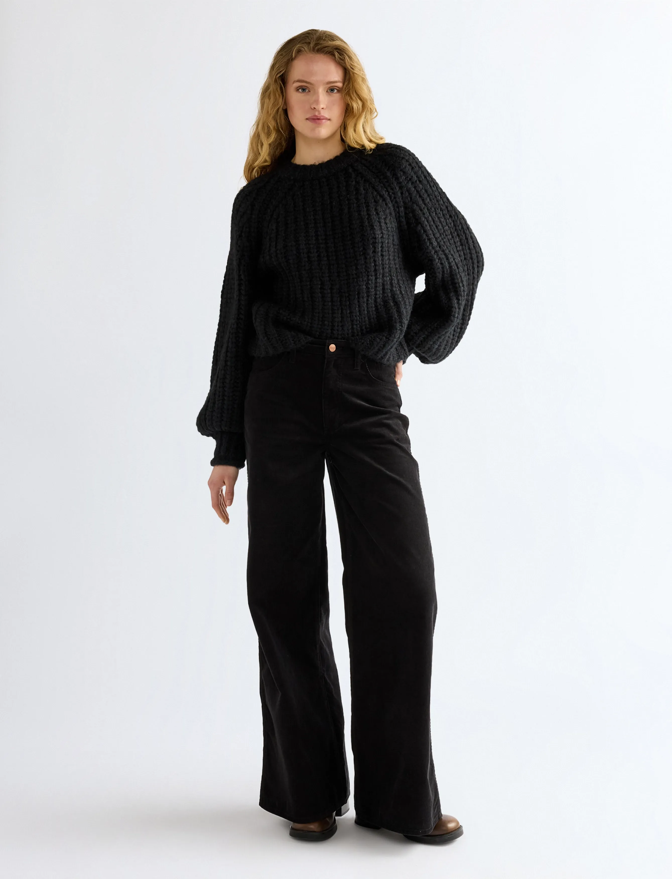 Wrangler - BALLOON SLEEVE SWEATER - sügisesed riided - black - 3