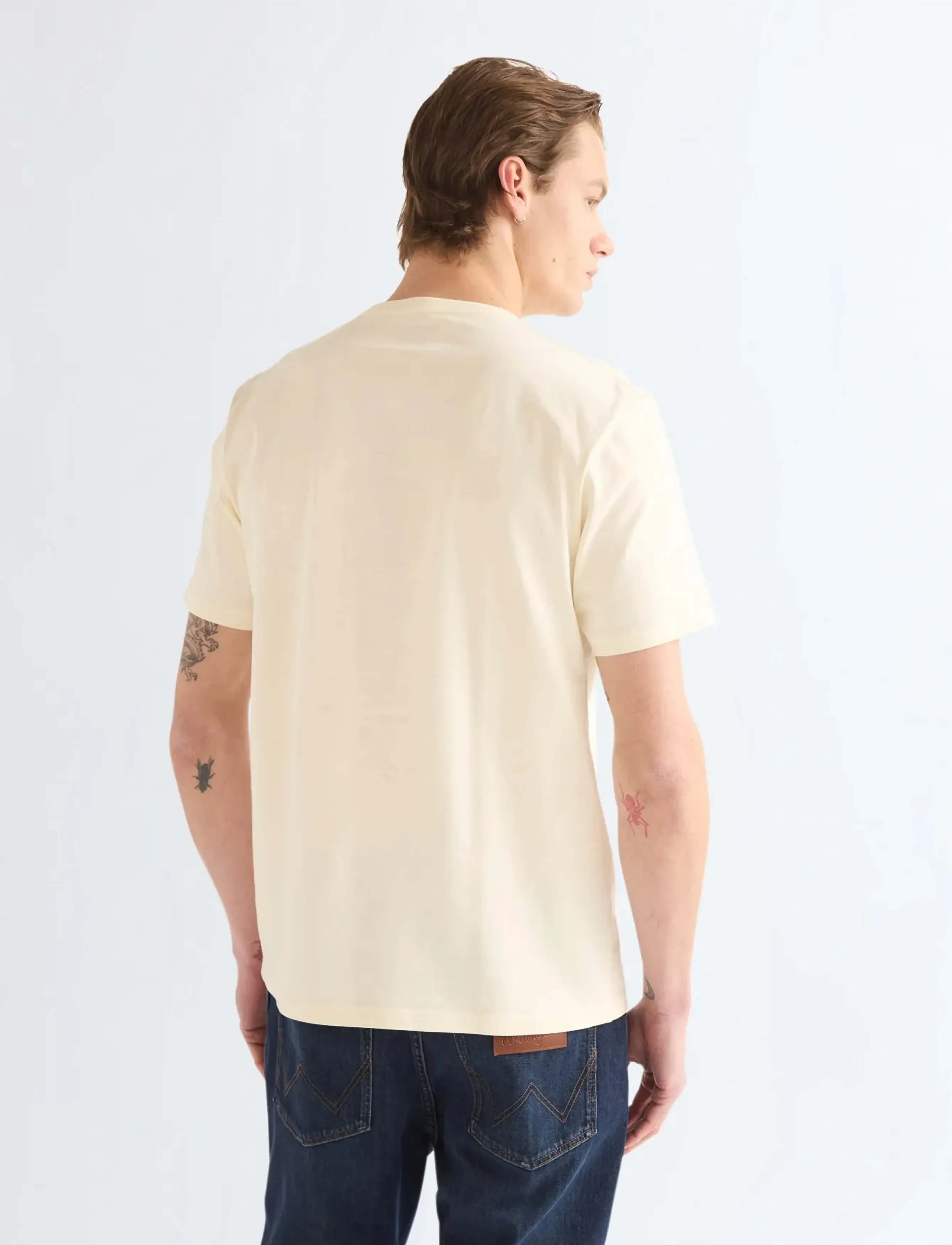 Wrangler - AMERICANA TEE - kortärmade t-shirts - antique white - 4
