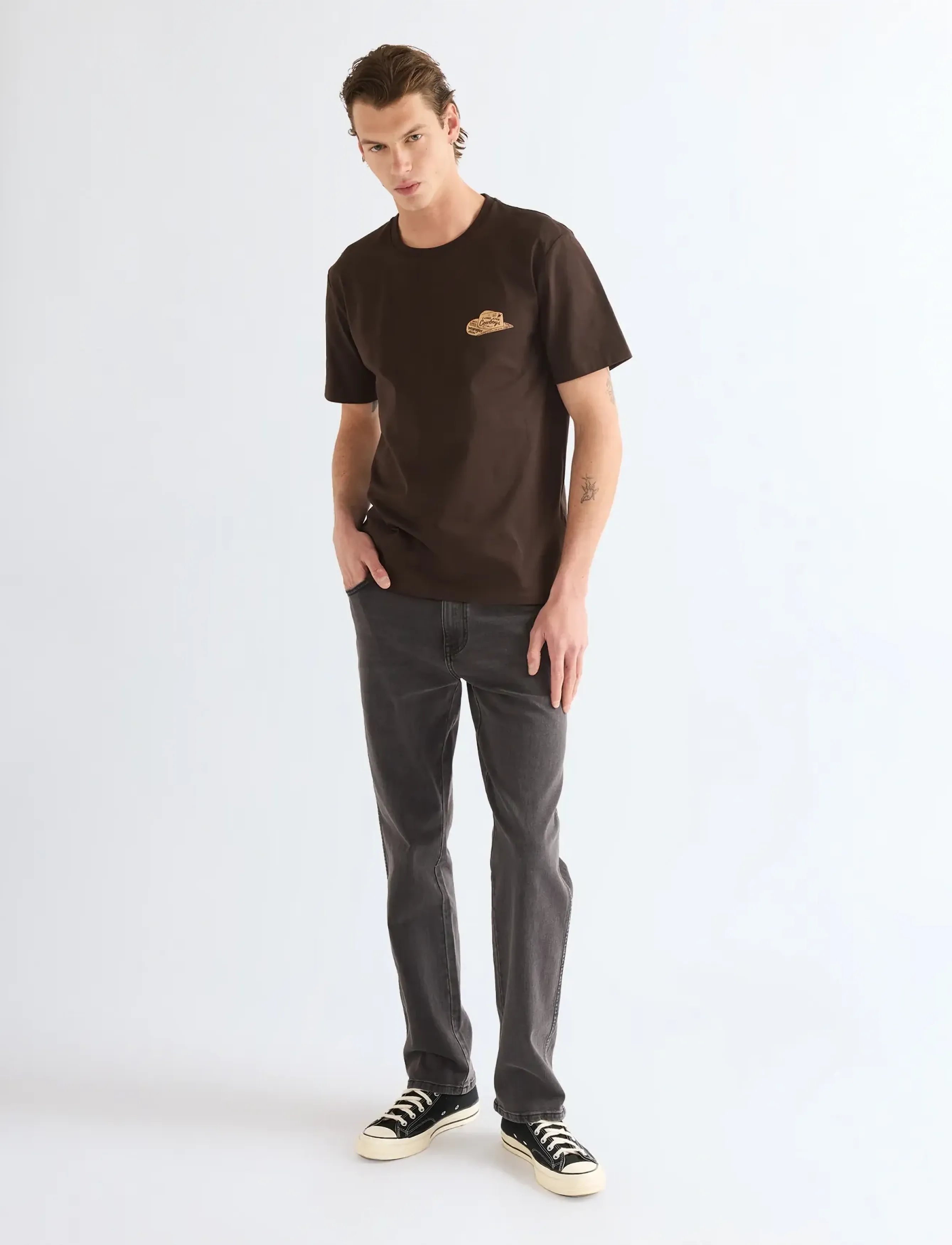 Wrangler - SMALL LOGO TEE - t-shirts - chocolate torte - 3