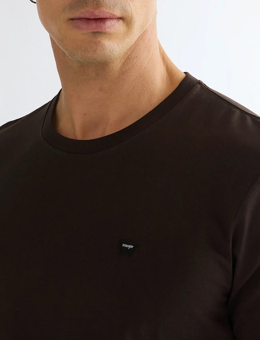 Wrangler - SIGN OFF TEE - kortärmade t-shirts - chocolate torte - 5