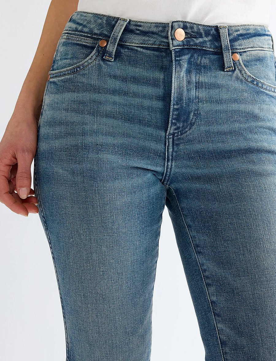 Wrangler - STRAIGHT - raka jeans - sonora falls - 5