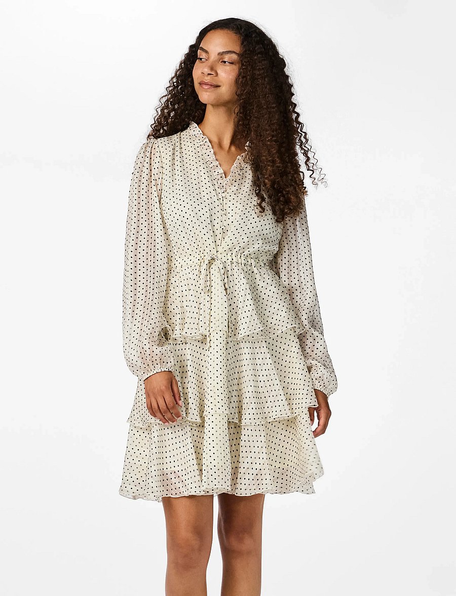 YAS - YASCRUELLA LS DRESS - midi kjoler - crÈme brÛlÉe - 0