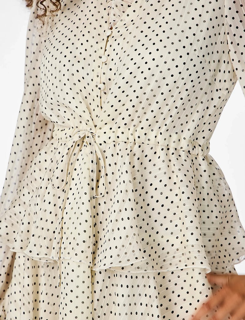 YAS - YASCRUELLA LS DRESS - midi kjoler - crÈme brÛlÉe - 5