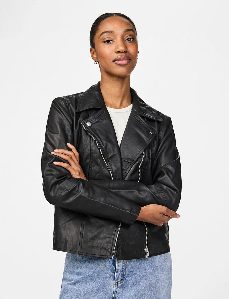 YAS Yassophie Leather Jacket Noos Buy Leather jackets
