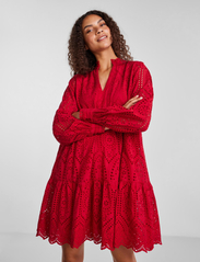 YAS - YASHOLI LS DRESS S. NOOS - lace dresses - jester red - 1