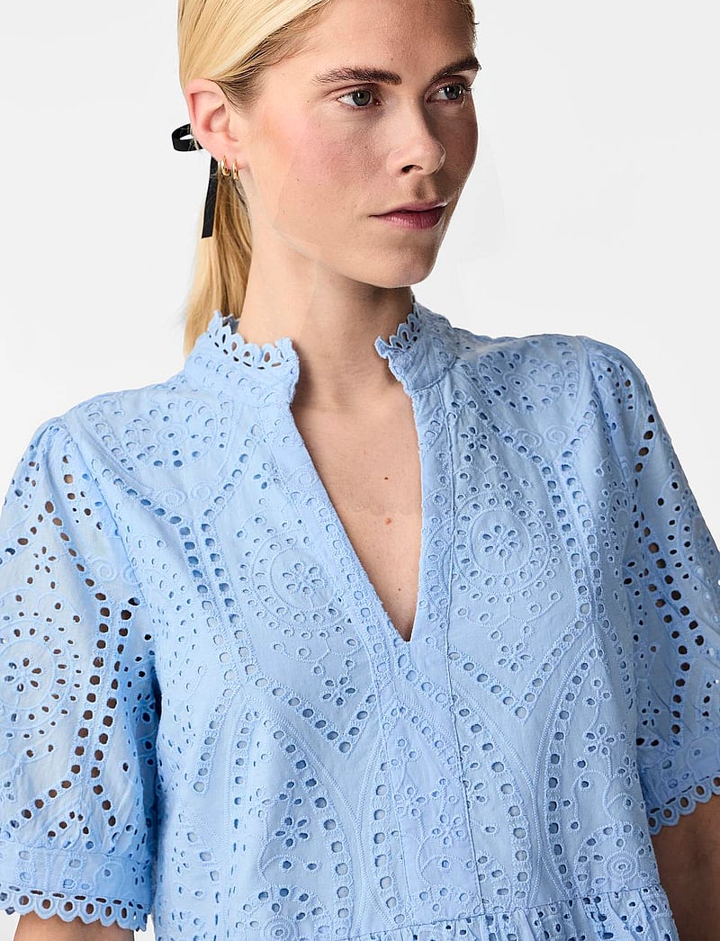 YAS - HOLI SS DRESS - confirmation - clear sky - 4