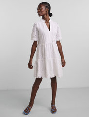 YAS - YASHOLI SS DRESS S. NOOS - summer dresses - star white - 0