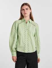 YAS - YASKENORA LS SHIRT S. NOOS - langærmede skjorter - quiet green - 2