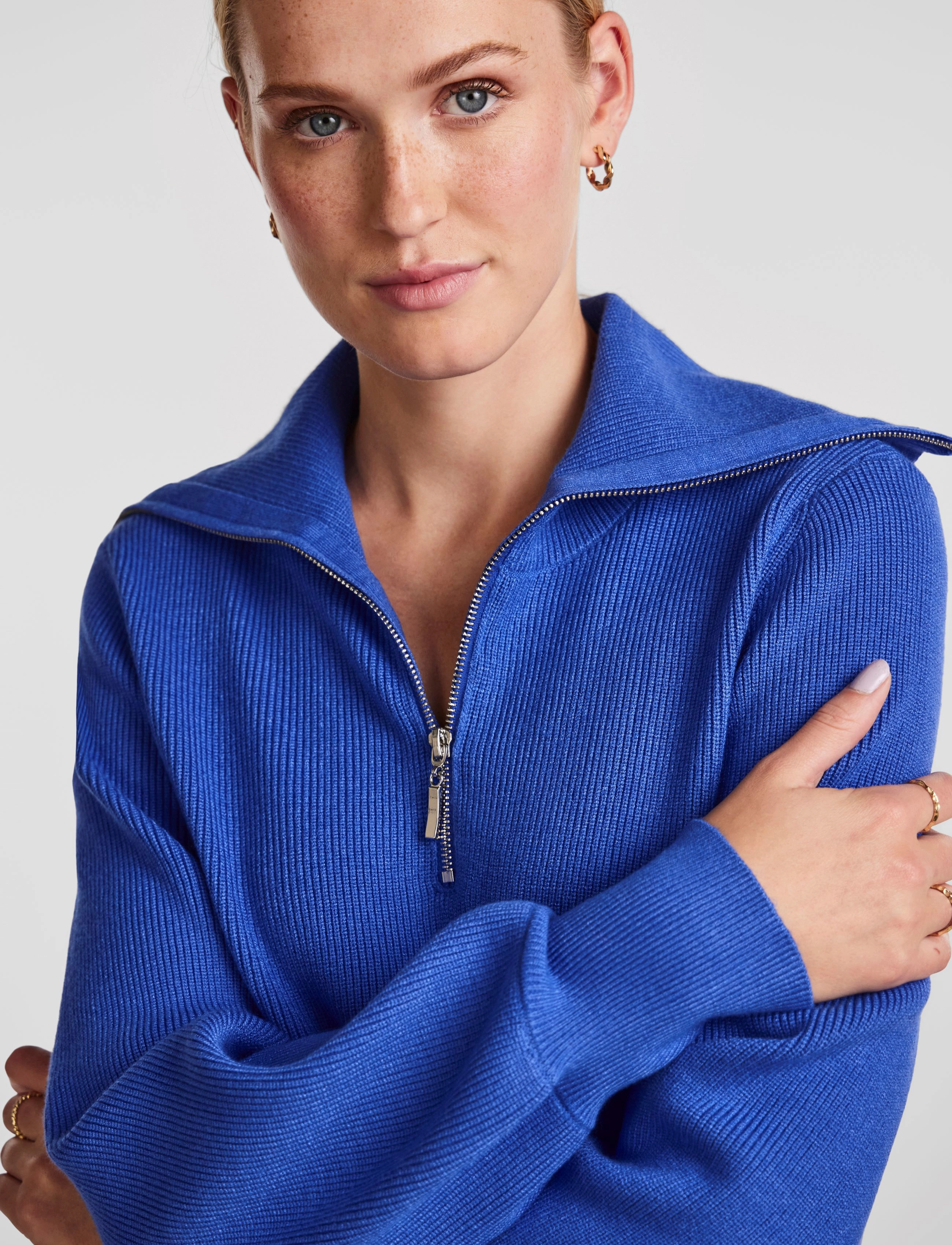 YAS - YASDALMA LS ZIP KNIT DRESS S. - dazzling blue - 3