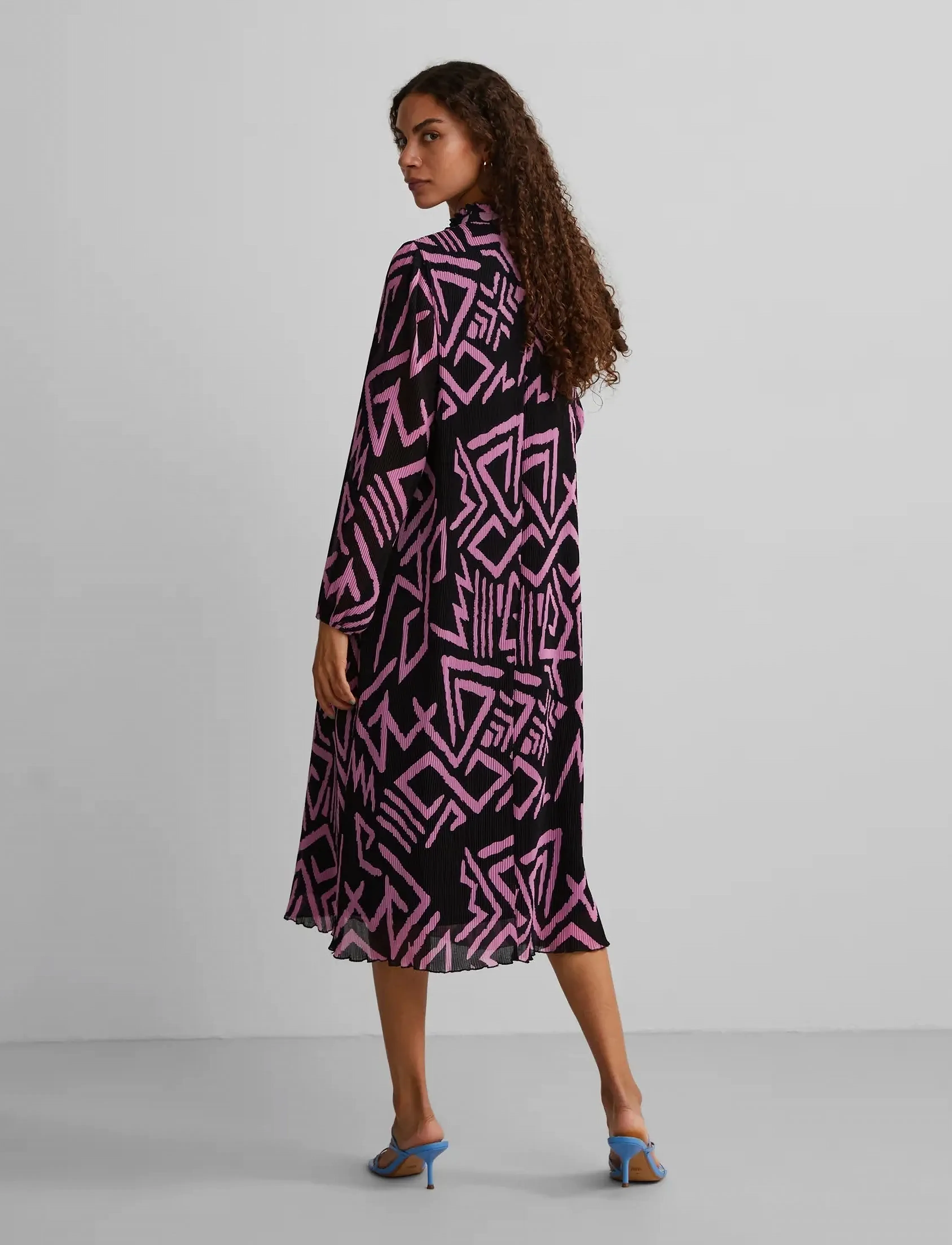 YAS - YASPIPPA LS MIDI DRESS S. - midikleidid - black - 3