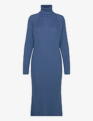 YAS - YASMAVI KNIT MIDI ROLLNECK DRESS S. NOOS - strikkede kjoler - federal blue - 0