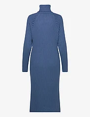 YAS - YASMAVI KNIT MIDI ROLLNECK DRESS S. NOOS - sukienki dzianinowe - federal blue - 1