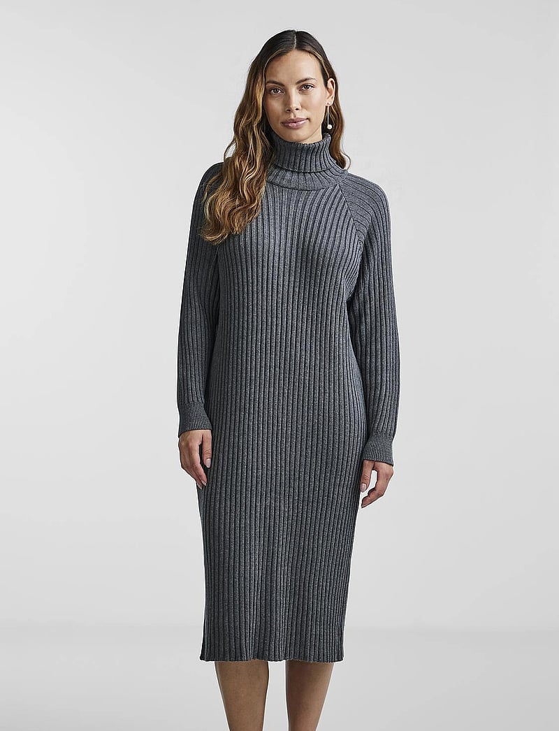 YAS - YASMAVI KNIT MIDI ROLLNECK DRESS NOOS - knitted dresses - medium grey melange - 0