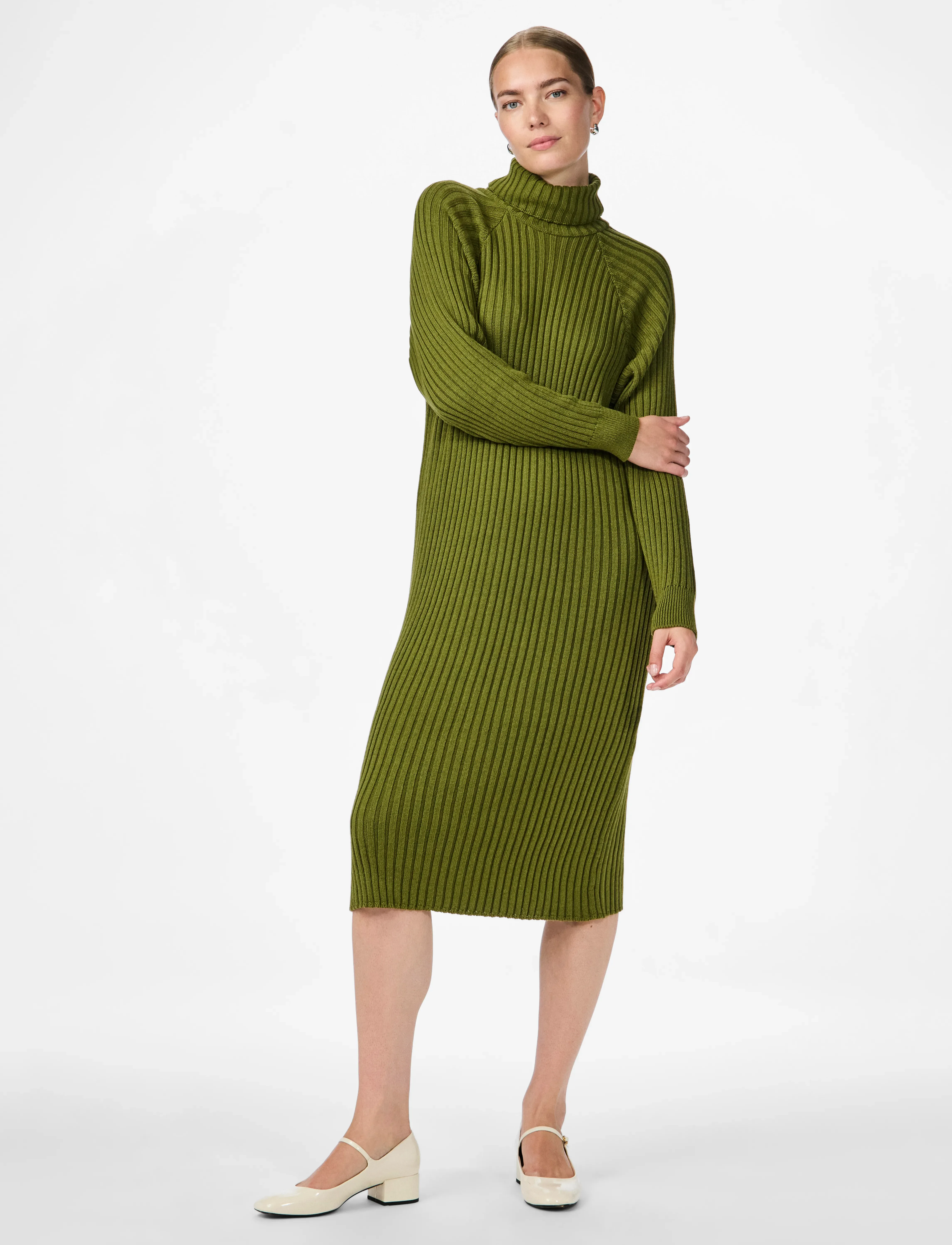 YAS - YASMAVI KNIT MIDI ROLLNECK DRESS S. - strikkjoler - olive branch - 4