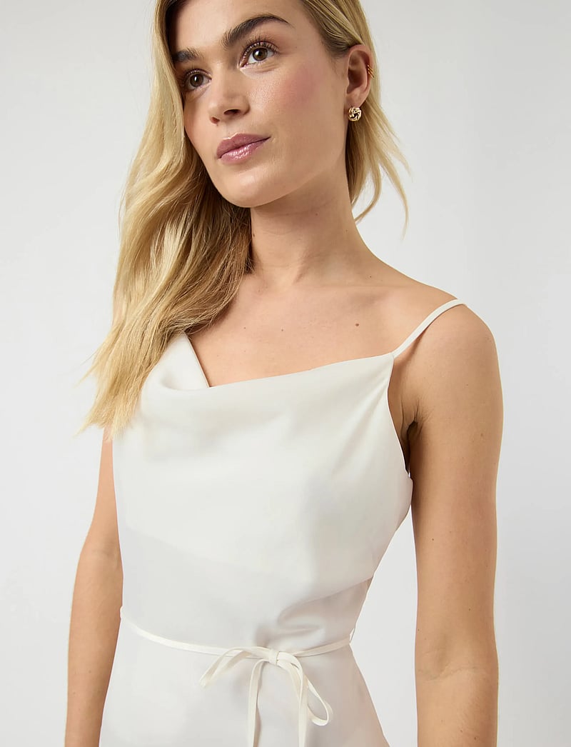 YAS - YASTHEA STRAP LONG DRESS S. NOOS - slip dresses - gardenia - 5
