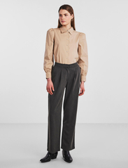 YAS - YASPINLY HMW PINSTRIPE PANT S. - formell - frost gray - 4