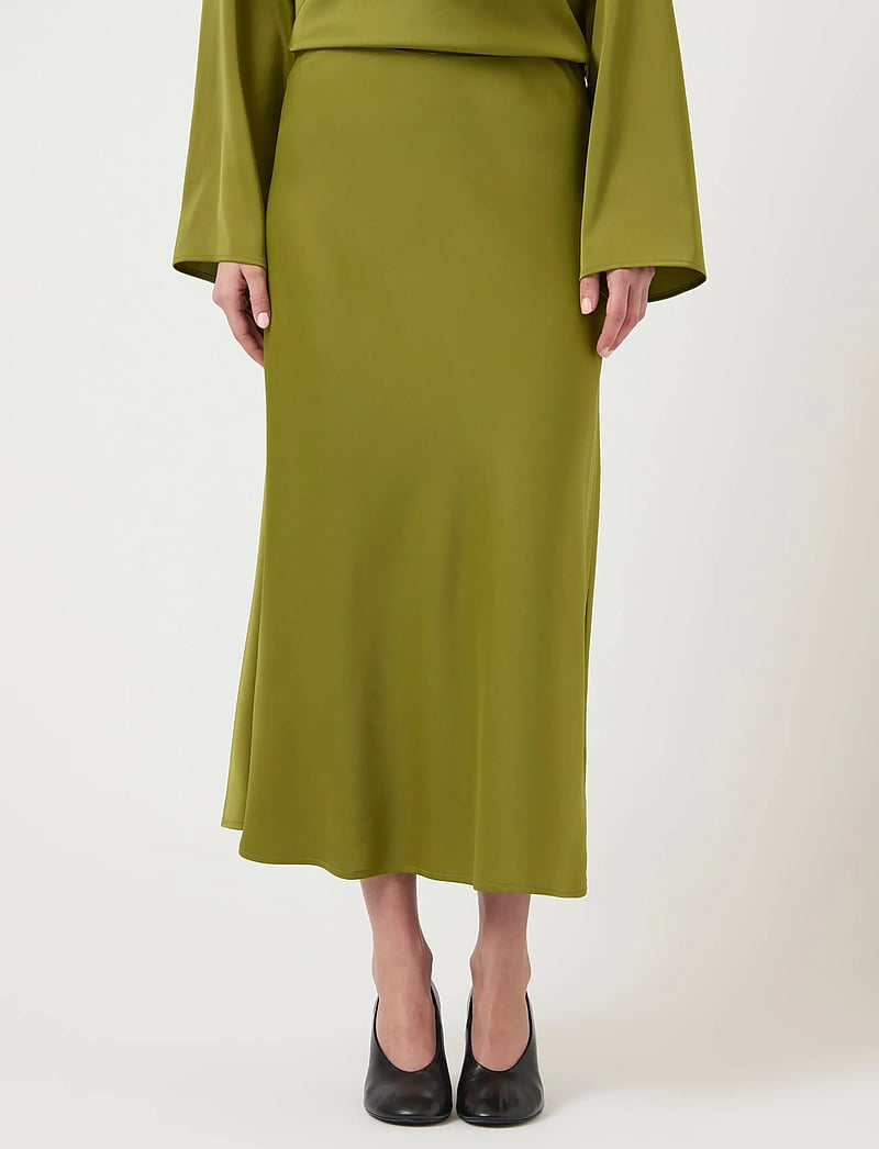 YAS - YASPELLA HW MIDI SKIRT S. NOOS - satinkjolar - cardamom seed - 0