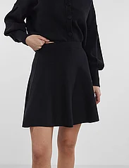 YAS - YASFONNY HW KNIT SKIRT S. NOOS - knitted skirts - black - 4