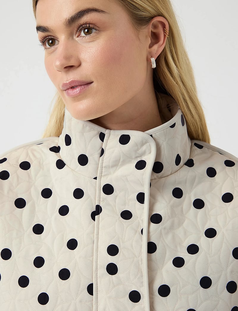 YAS - YASFIPA LS QUILTED JACKET - tepitud jakid - pristine - 5