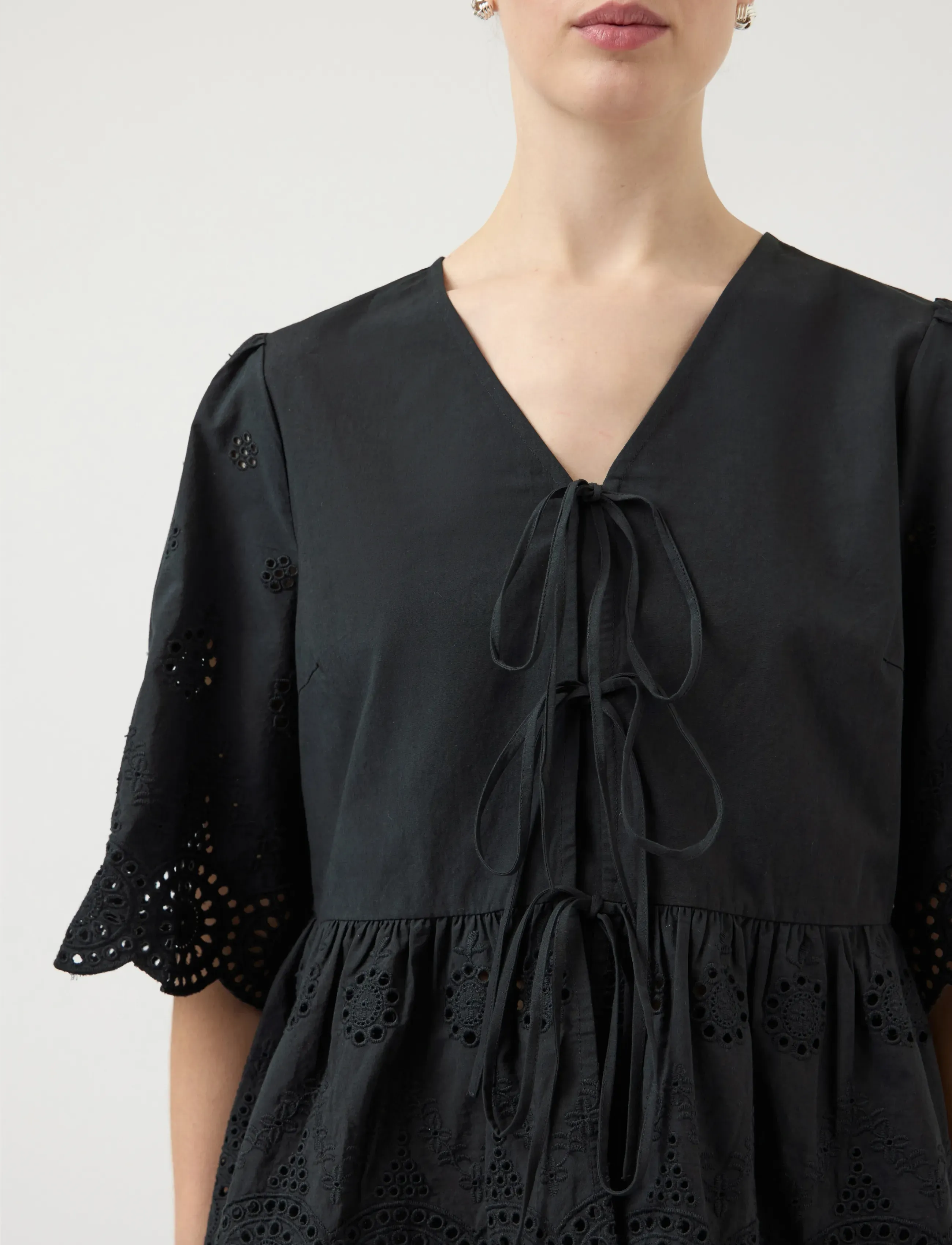 YAS - YASCORNELIA 2/4 TIE TOP S. NOOS - kortærmede skjorter - black - 5