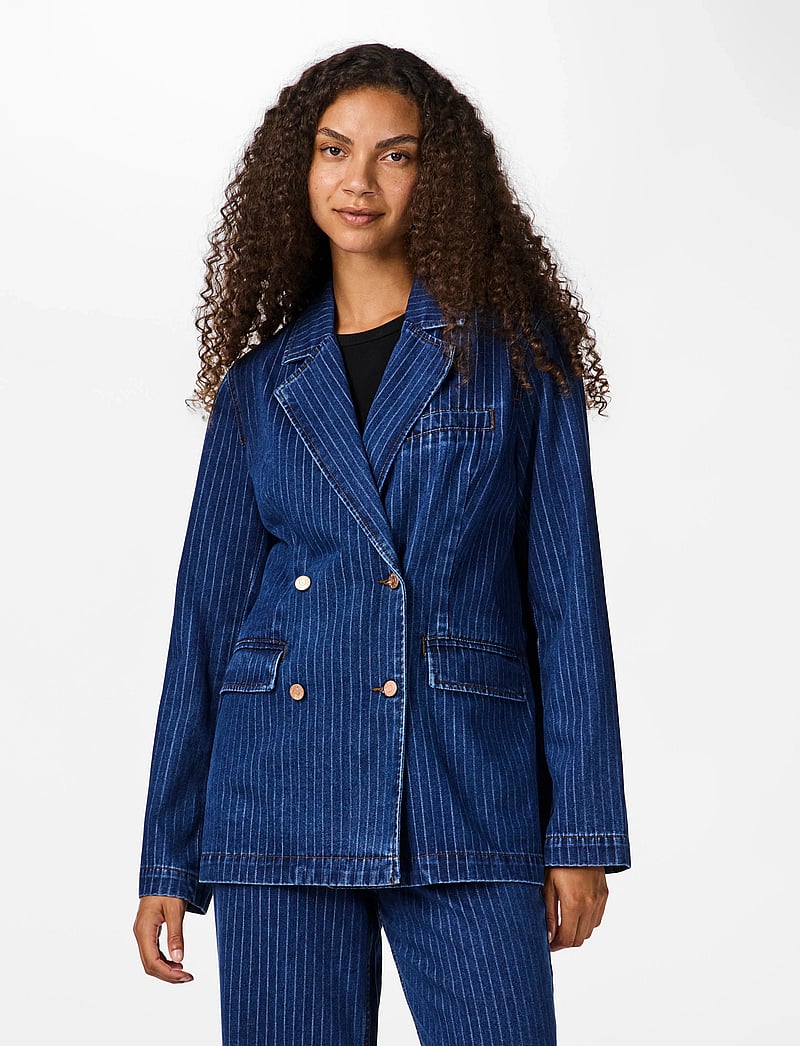 YAS - YASLOMIRA LS DENIM BLAZER S. - jeansjacken - medium blue denim - 0
