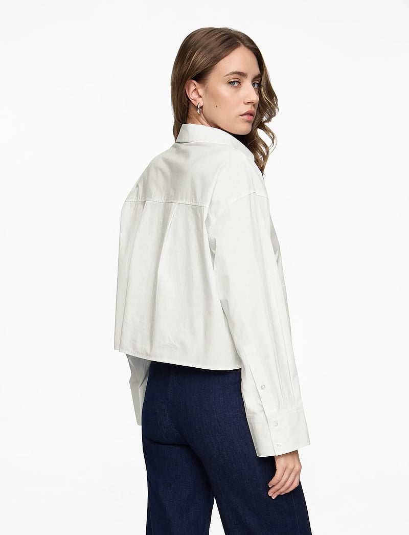 YAS - YASLEE LS SHORT SHIRT S. NOOS - långärmade skjortor - star white - 4