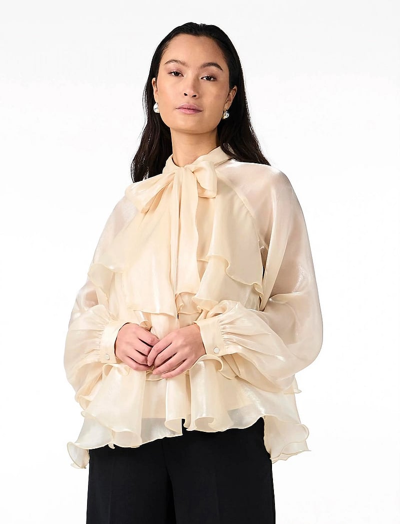 YAS - YASELOISE LS SHINY TOP - D2D - langærmede bluser - gardenia - 0