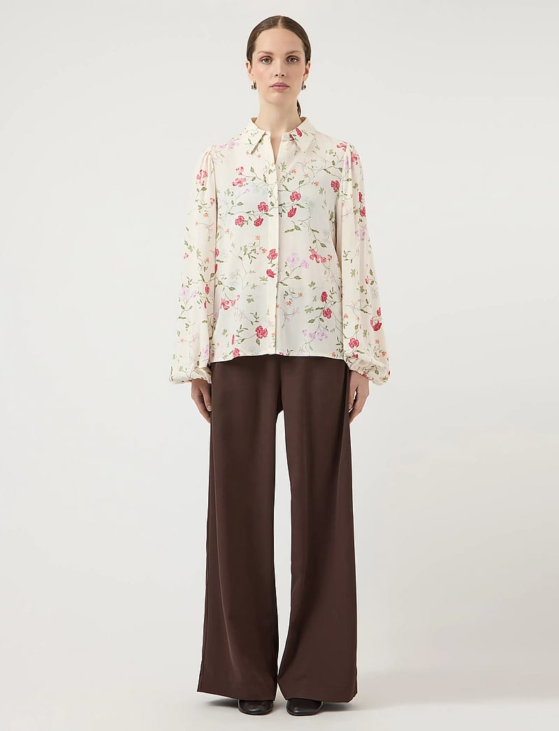 YAS - YASASINA LS SHIRT S. NOOS - pikkade varrukatega särgid - pristine - 4