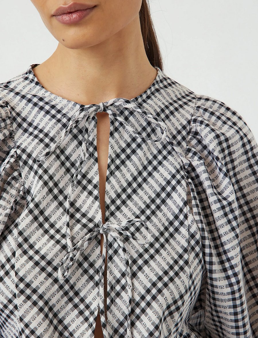 YAS - YASCELLI LS TIE TOP - langärmelige blusen - black - 4