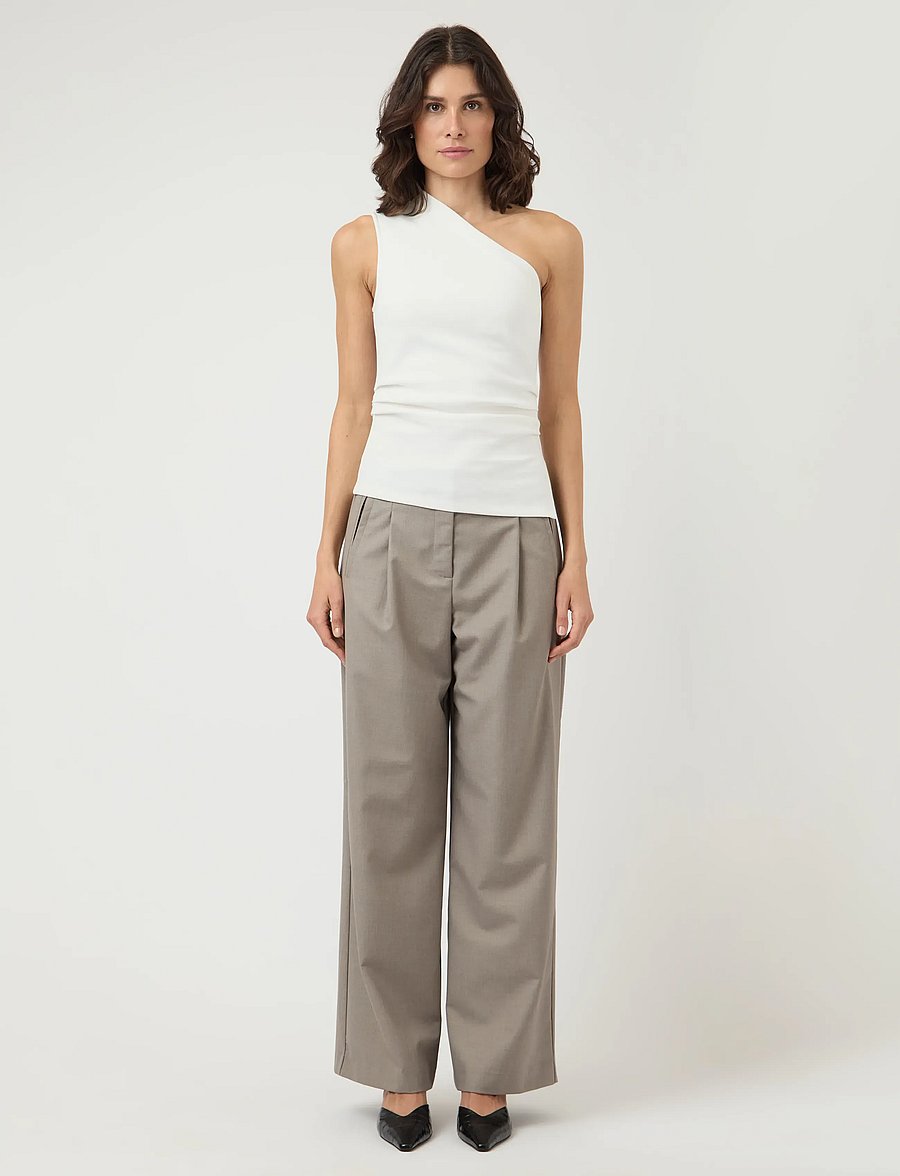 YAS - YASVENICE ONE SHOULDER TOP - Ärmellose tops - star white - 4