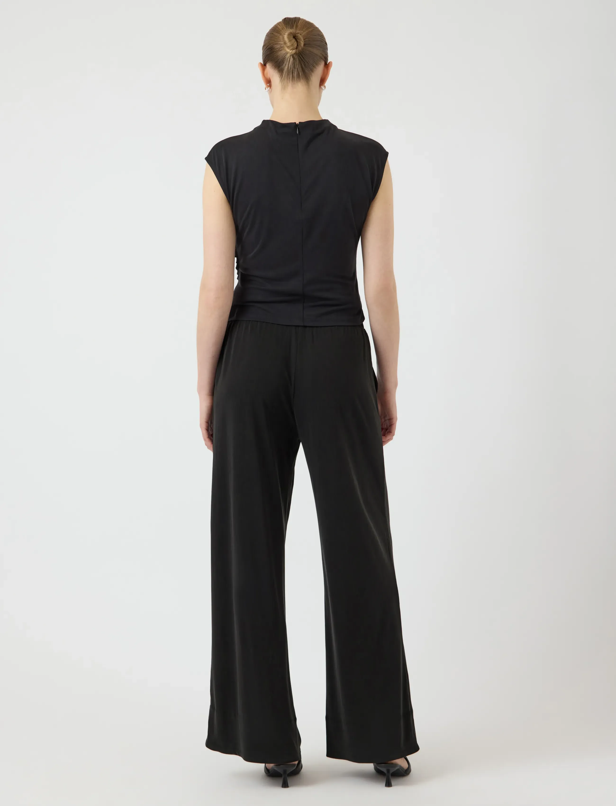 YAS - YASLYSA HW PANT - laia säärega püksid - black - 3