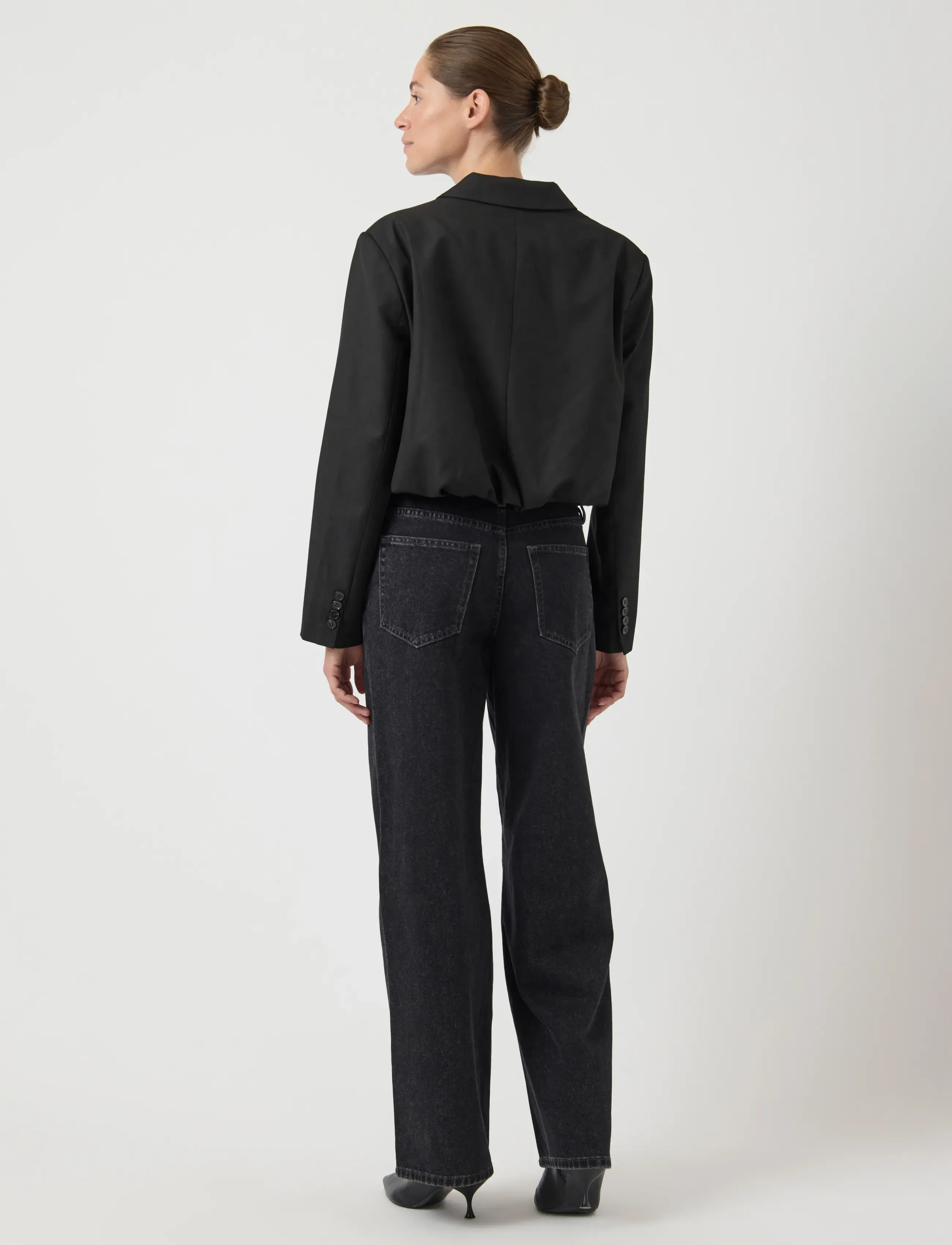 YAS - YASJERA LS SHORT BLAZER S. - cropped-blazer - black - 3