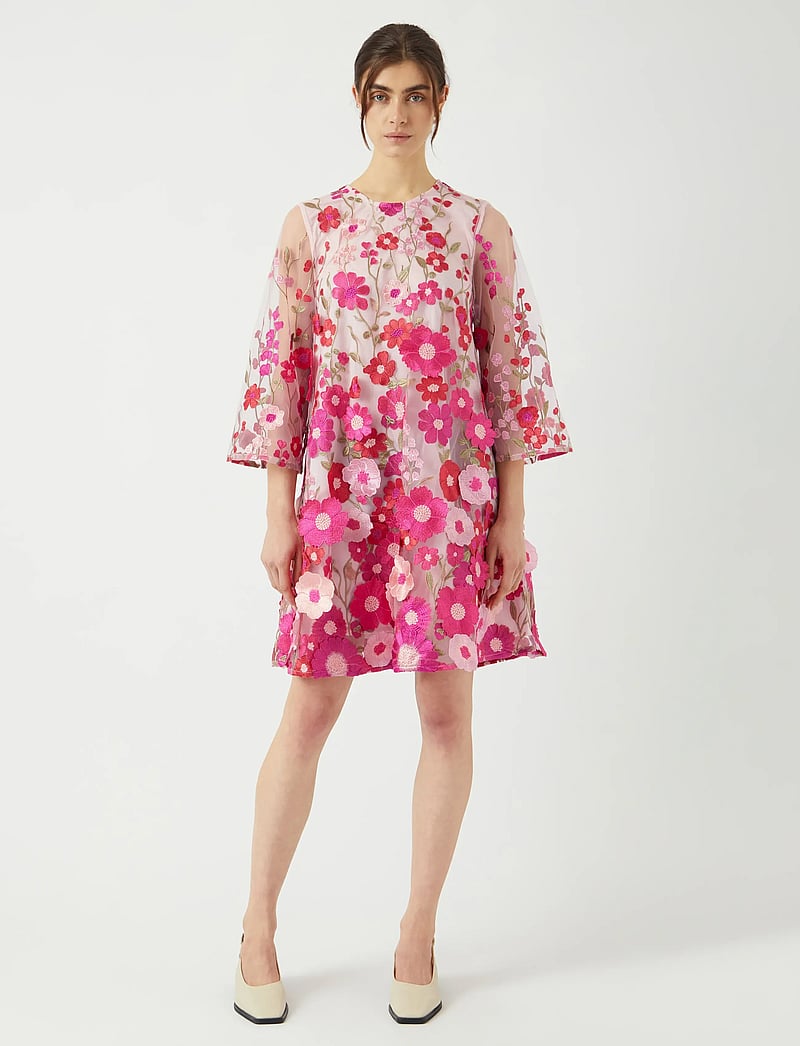 YAS - YASFLOWERING 3/4 DRESS - D2D - short dresses - fuchsia purple - 4