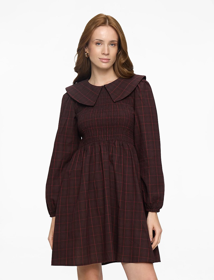 YAS - YASCHEMMA LS SMOCK DRESS - D2D - särkkleidid - winetasting - 0
