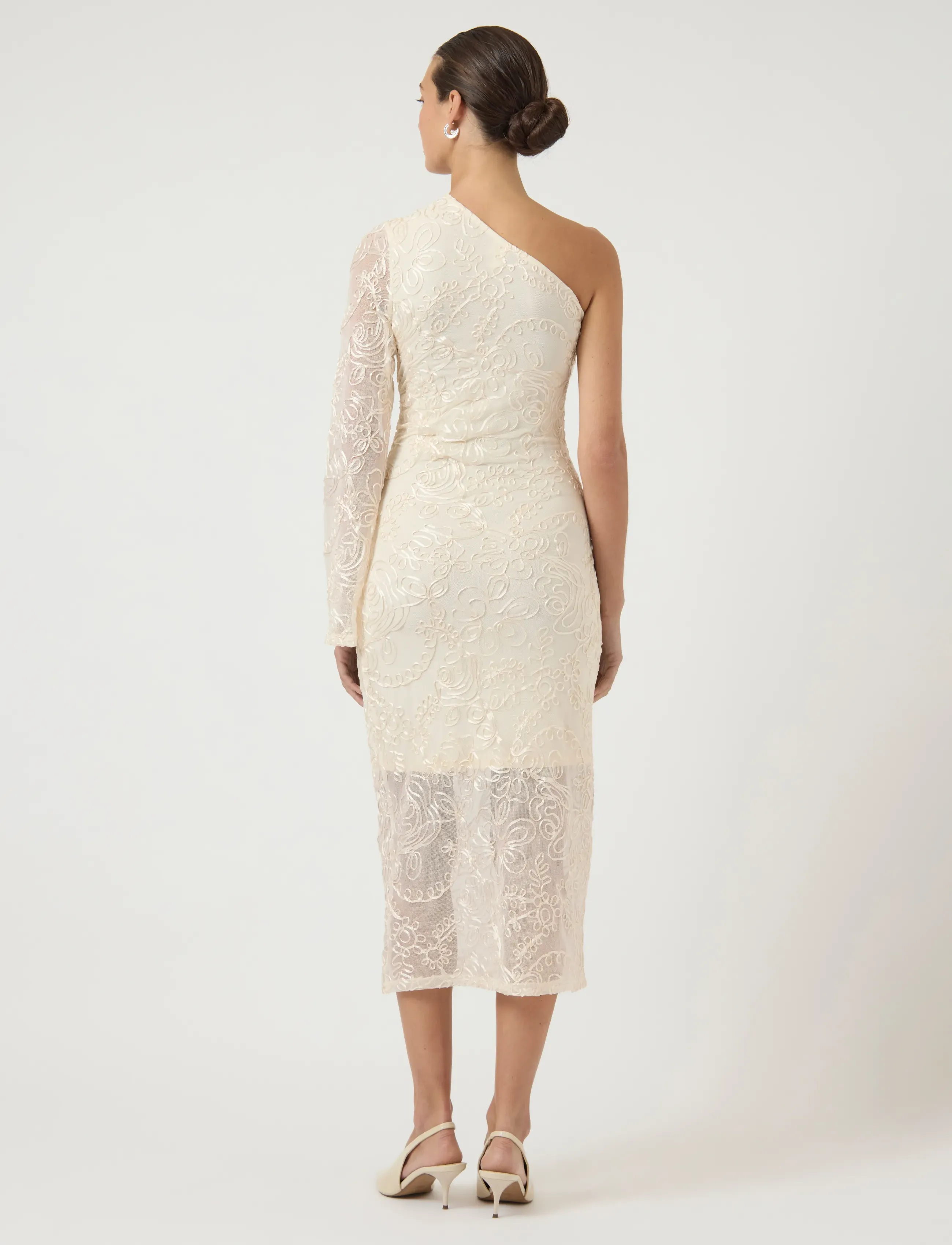 YAS - YASFLORINA OS DRESS - CELEB - brautkleider - gardenia - 3
