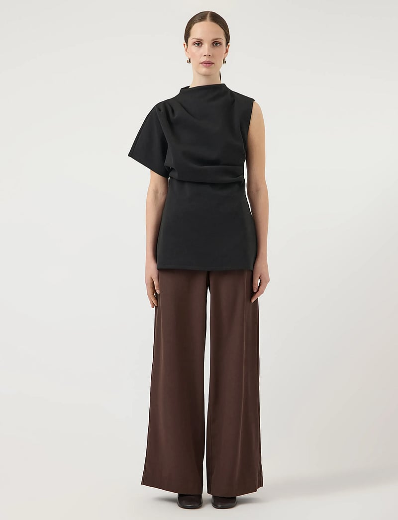 YAS - YASPINA SL LONG TOP S. - short-sleeved blouses - black - 4