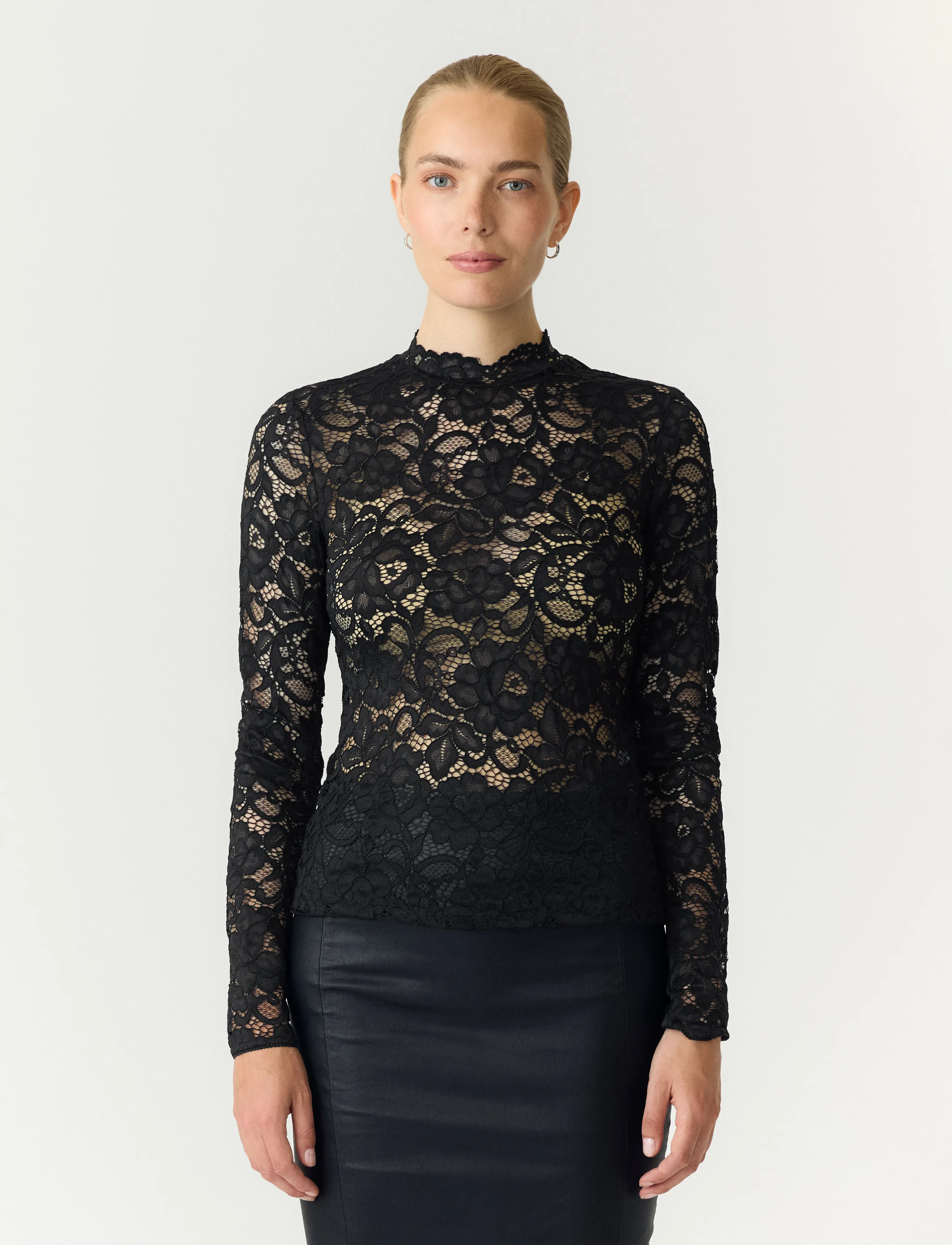 YAS lacey Ls Lace Top S. Noos, S, Blouses, Schwarz - Long-sleeved, Frauen