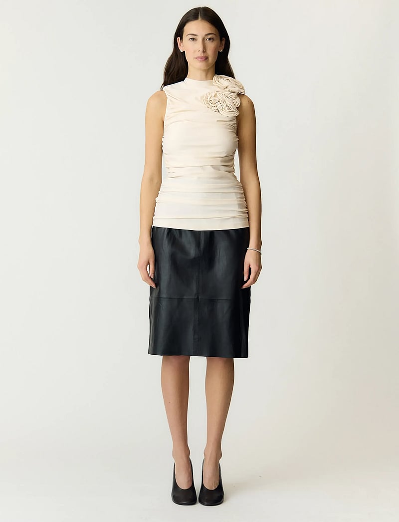 YAS - YASDONA SL TOP - SHOW - varrukateta pluusid - pristine - 4