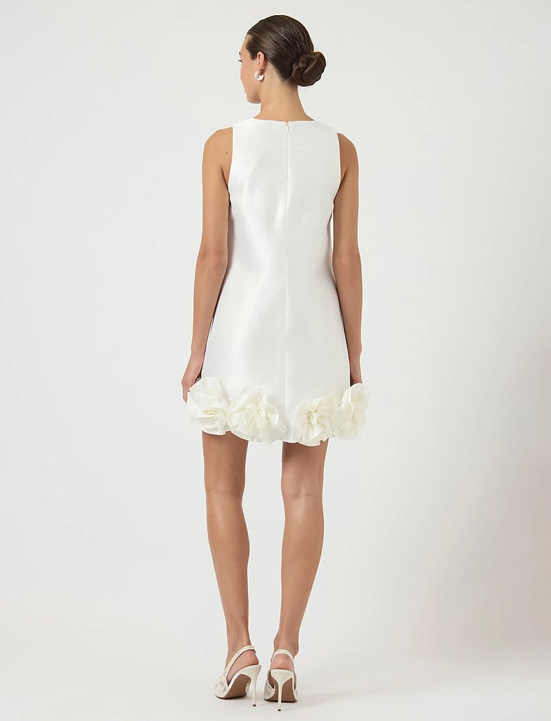 YAS - YASELLINA SL MINI DRESS - CELEB - festklänningar - gardenia - 3